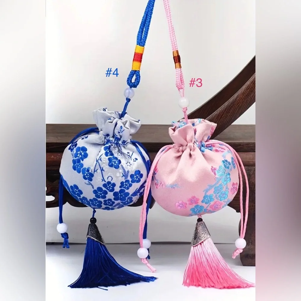 One Small Draw String Purse - Gift Bag - Sachet Bag with Tassel (u choose color)